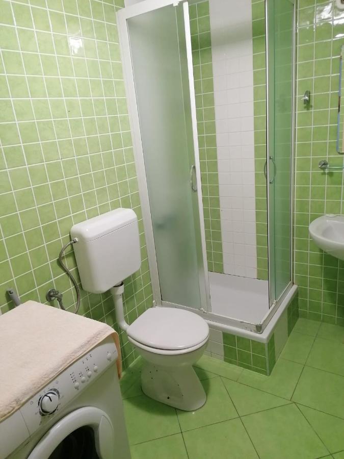 Apartments Piko2 Jelsa  Eksteriør bilde